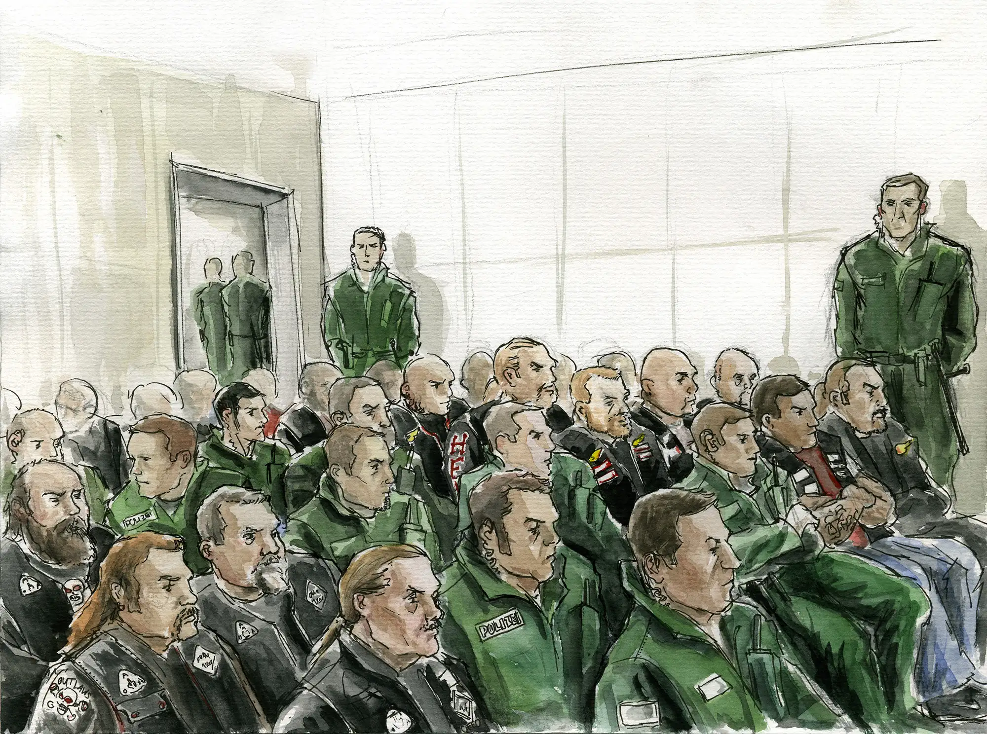 Gerichtszeichnung Rockermordprozess Kaiserslautern: Der Zuschauerraum mit Rockern und Polizeikräften - Gerichtszeichner Martin Burkhardt