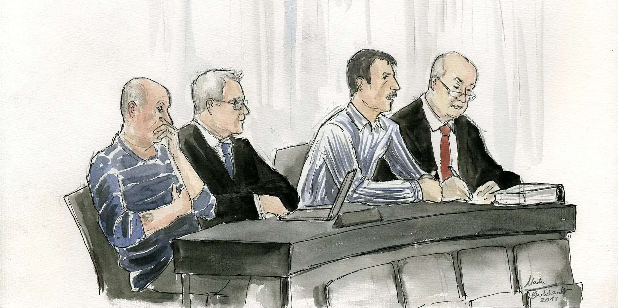 Gerichtszeichnung vom Prozess um Spritdiebstahl aus der MiRO Raffinerie in Karlsruhe - zwei der Angeklagten mit ihren Verteidigern - Gerichtszeichner Martin Burkhardt